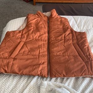 New reversible vest orange and tan